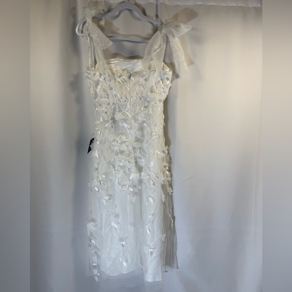 Lulus Effortlessly Sweet White Tulle 3D Floral Tie-Strap Midi Dress White M - Picture 3 of 8